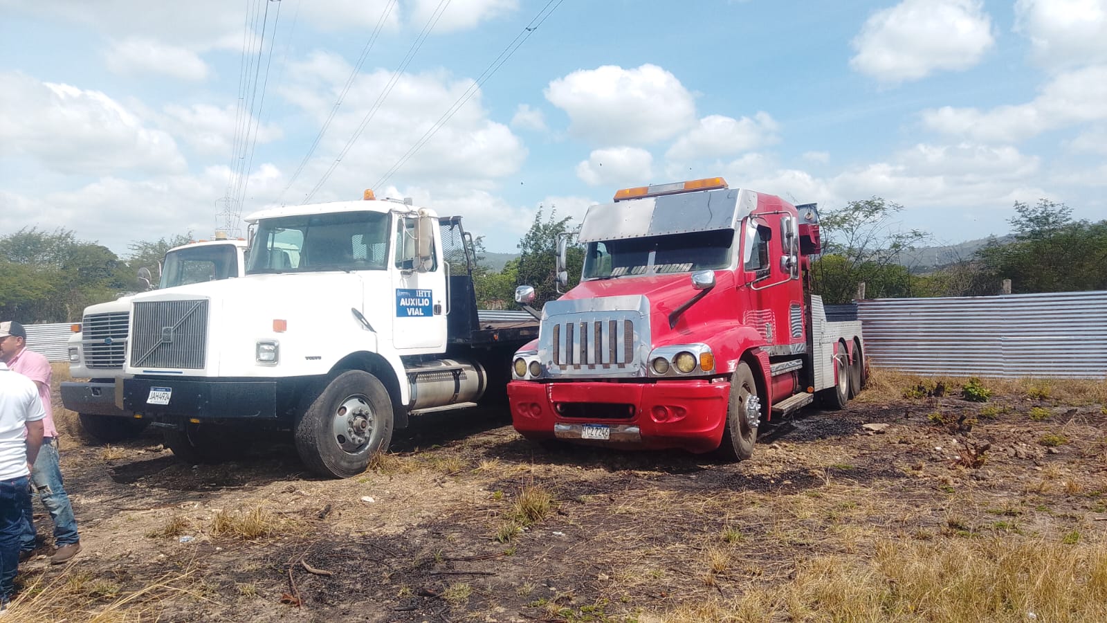 Flota de grúas de plataforma de auxilio vial